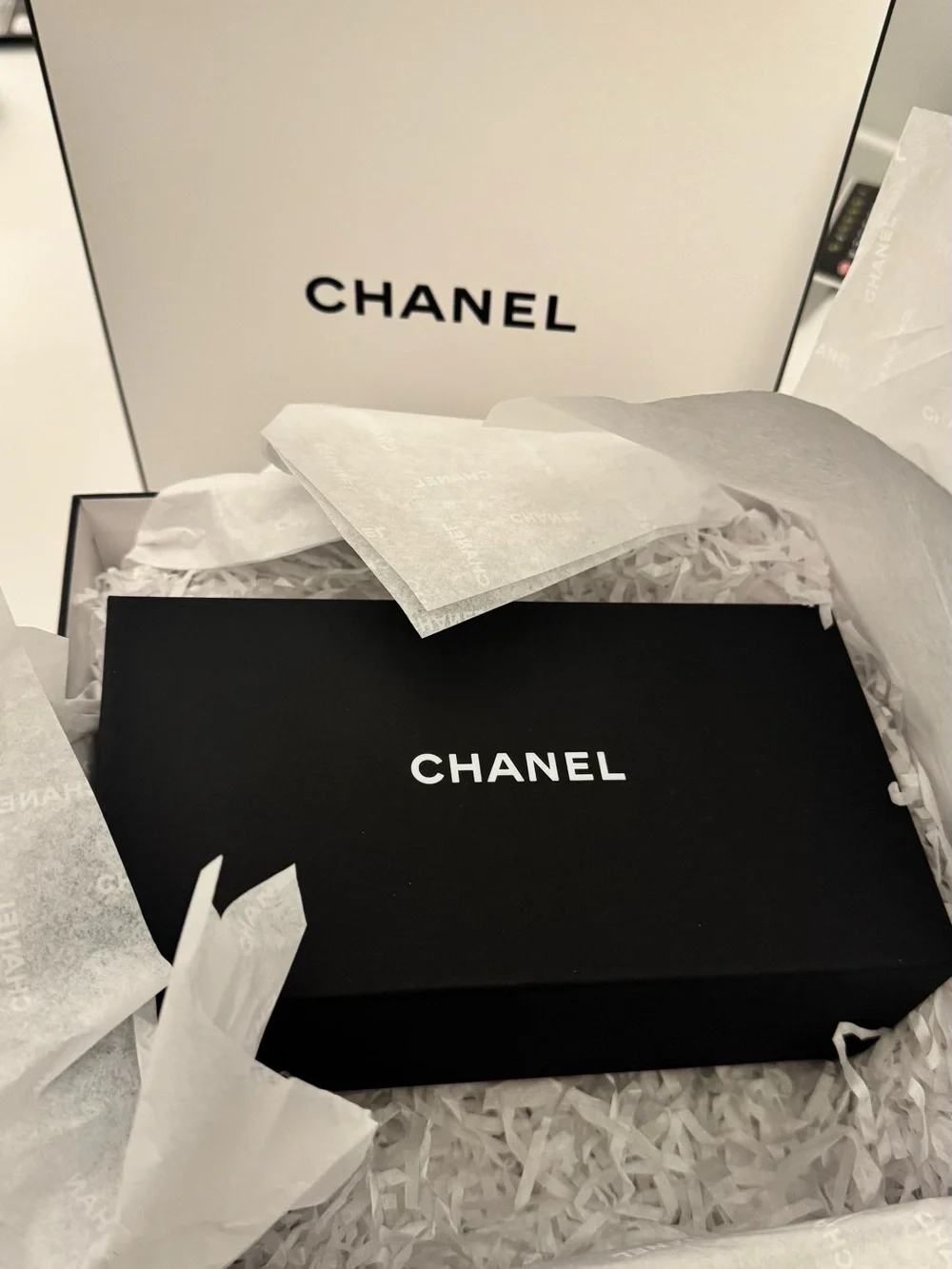 CHANEL Black & Beige Sunglasses - LOW BRIDGE FIT